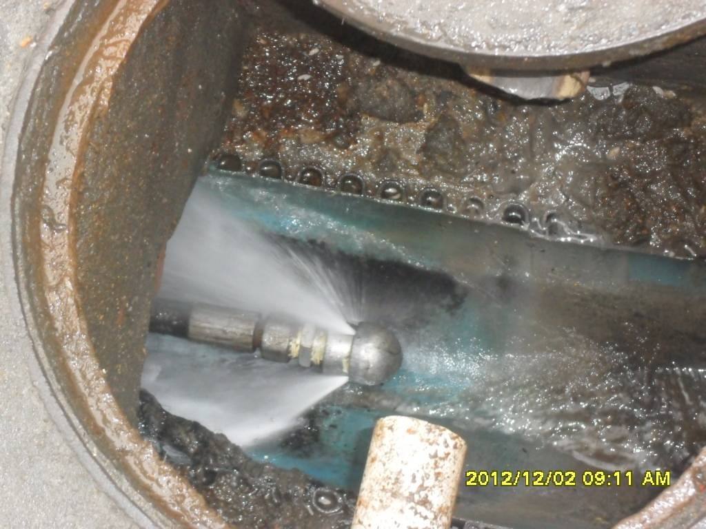 蒋场镇污水管道高压清洗