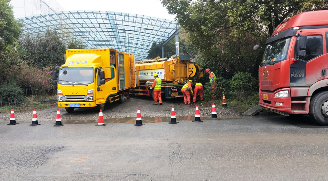 蒋场镇成区雨污水管网“四位一体”检测疏通项目